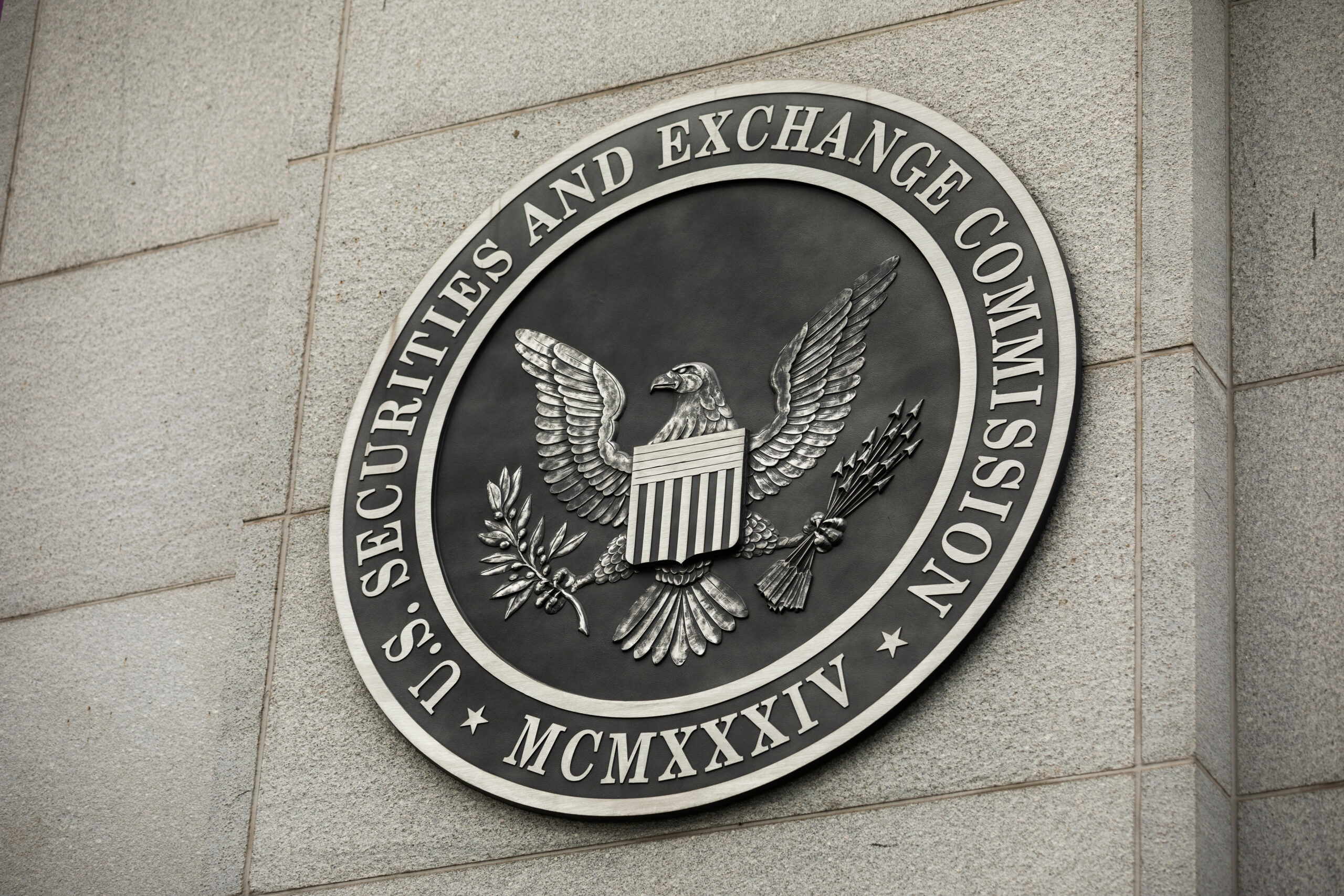 SEC Commissioner Hester Pierce Says U.S Should Follow U.K Footsteps in Crypto Regulation